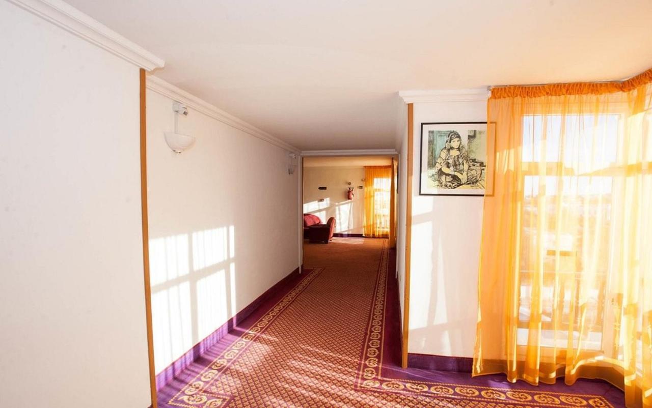 Riviera Hotel - Family Only Port El Kantaoui Luaran gambar