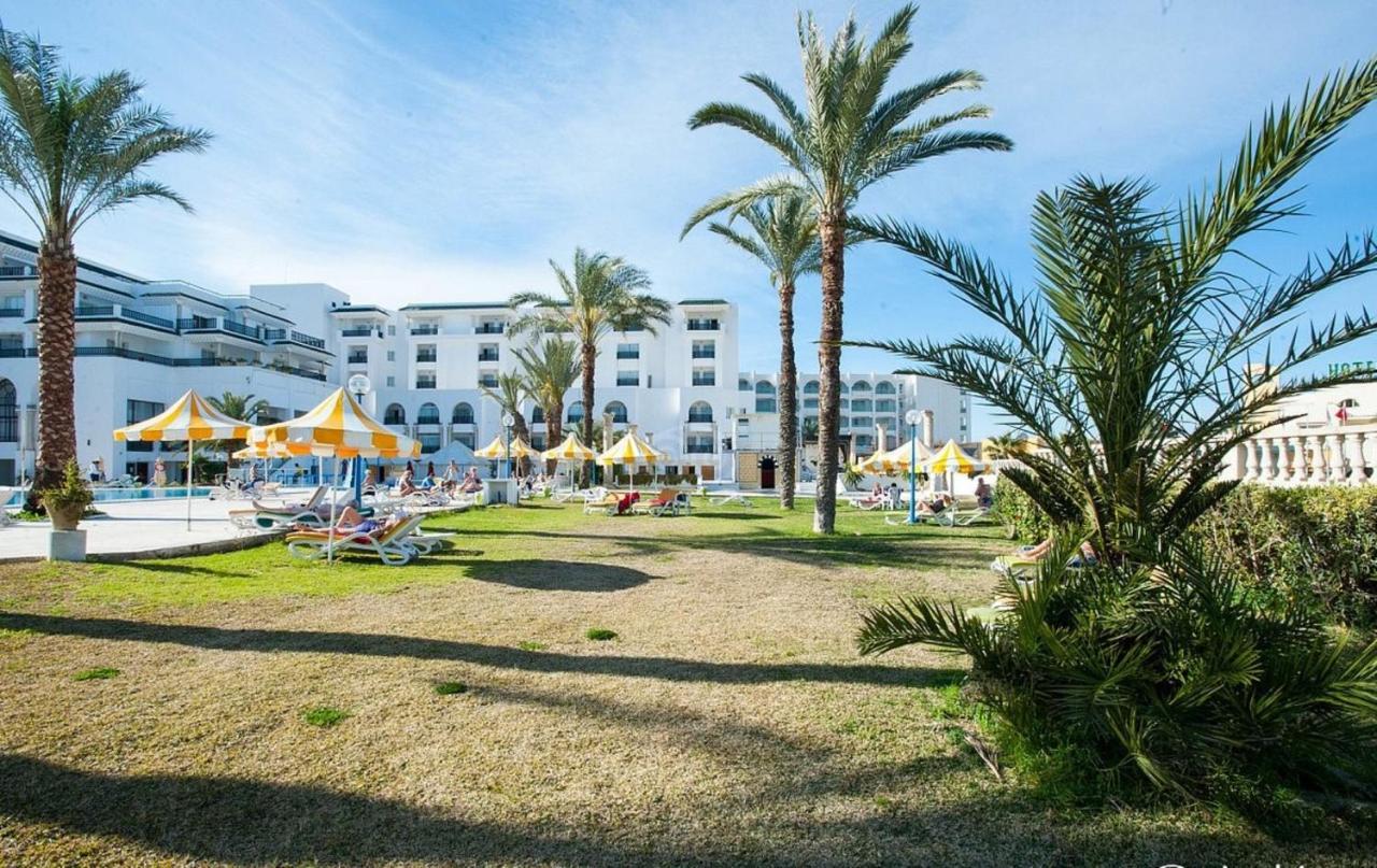 Riviera Hotel - Family Only Port El Kantaoui Luaran gambar
