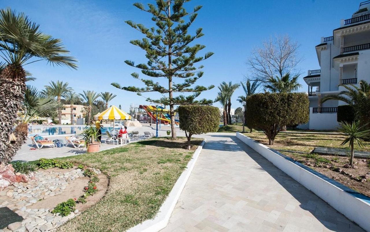 Riviera Hotel - Family Only Port El Kantaoui Luaran gambar